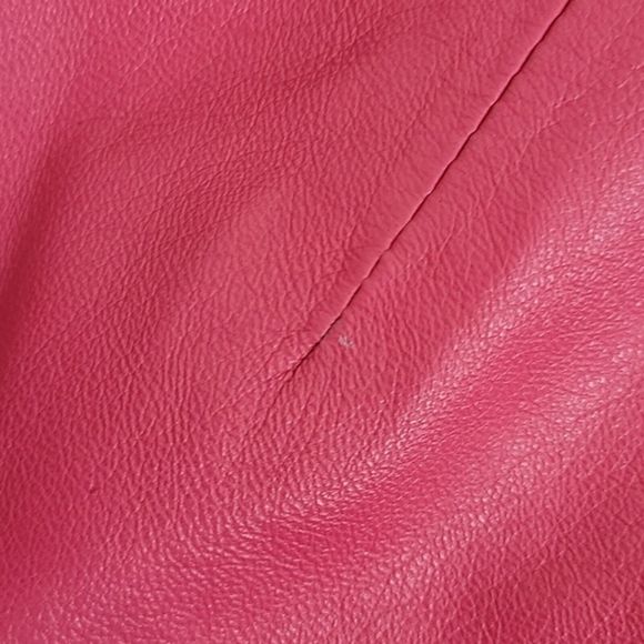 Vintage Hot Pink Leather pencil skirt - Picture 7 of 7